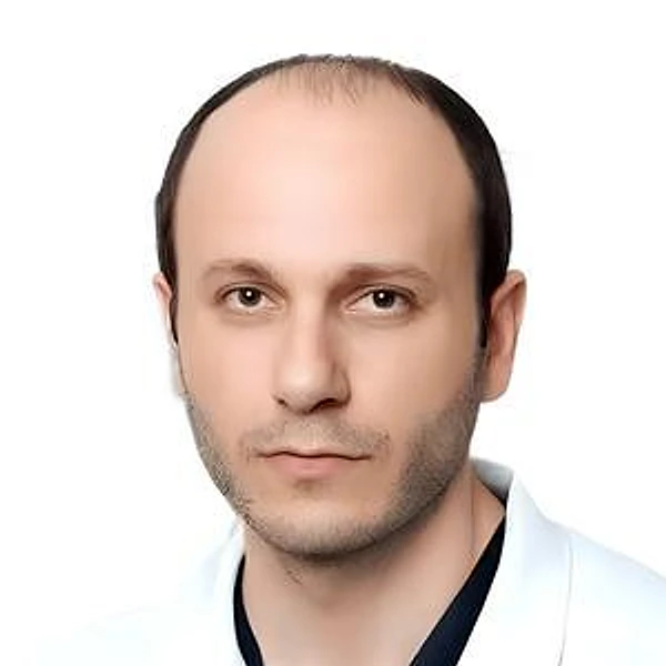 Нассар Амид Нассарович — Челюстно-лицевой хирург, Стоматолог-имплантолог, Санкт-Петербург