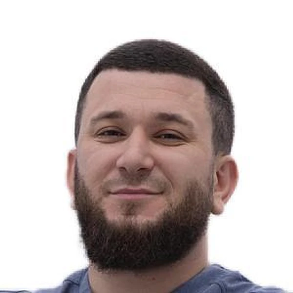 Умаров Адам Арсенович — Стоматолог-ортодонт, Гудермес