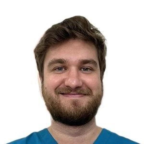 Яловенко Денис Константинович — Детский хирург, Санкт-Петербург