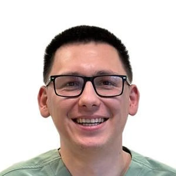 Акбиров Ислам Ильгамович — Стоматолог-ортопед, Елабуга