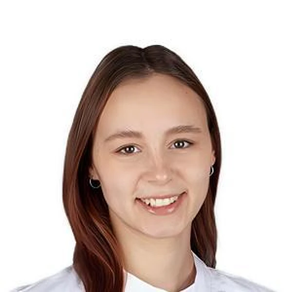 Портнова Александра Романовна — Стоматолог-хирург, Саратов