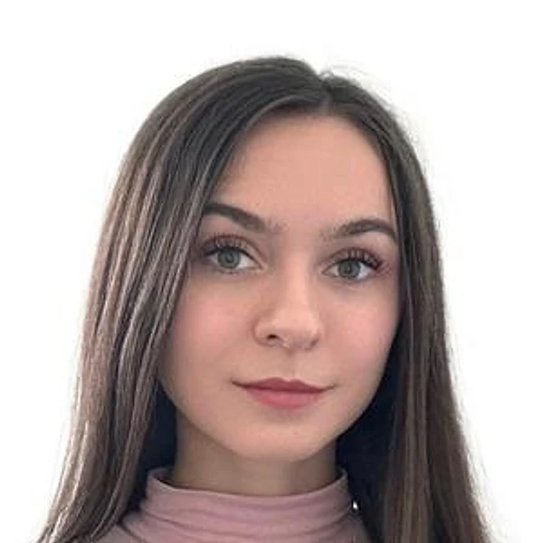 Кирпичникова Людмила Олеговна — Педиатр, Санкт-Петербург