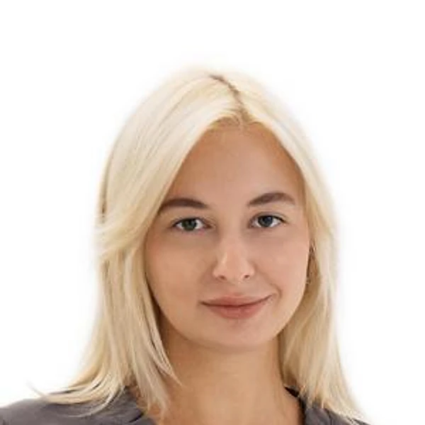 Лотарева Софья Вячеславовна — Стоматолог-хирург, Владивосток