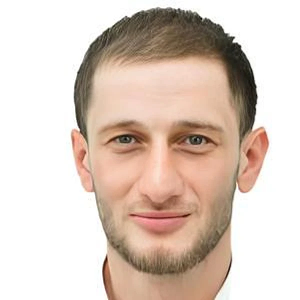 Алибеков Шамил Магомедович — Стоматолог, Кириши