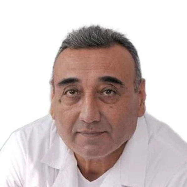 Мамуров Вали Алиевич — Хирург, Травматолог, Красноярск