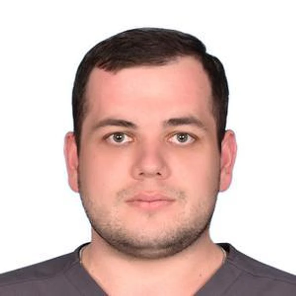 Петхишхов Адам Аскарбиевич — Стоматолог, Майкоп
