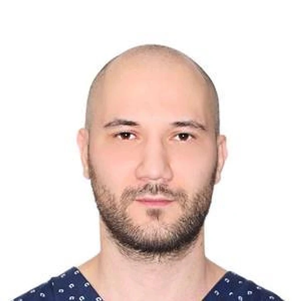 Урамаев Артём Равилевич — Стоматолог-ортопед, Тюмень