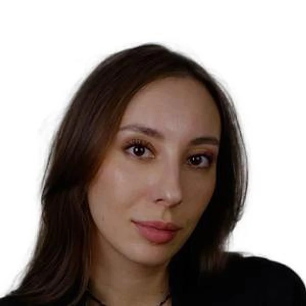 Мирошникова Екатерина Фархатовна — Стоматолог-гигиенист, Тюмень