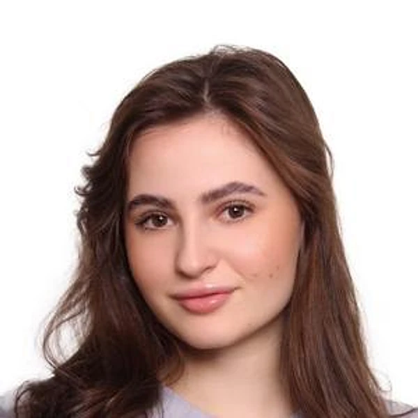 Лебедева Анастасия Алексеевна — Стоматолог-гигиенист, Уссурийск