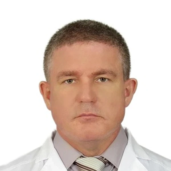 Сухарев Роман Викторович — Торакальный хирург, Саратов