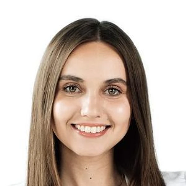 Польянова Екатерина Васильевна — Стоматолог, Омск