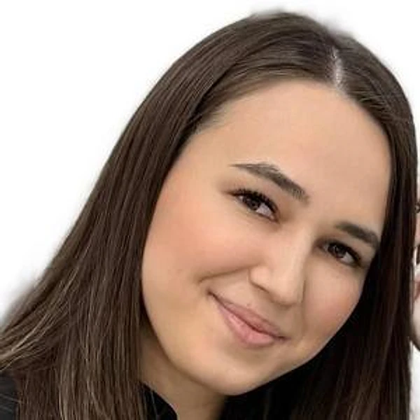 Бурангулова Лия Илшатовна — Стоматолог-эндодонтист, Уфа