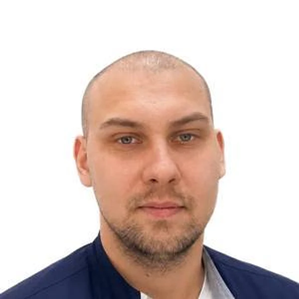Карамов Максим Русланович — Оптометрист, Екатеринбург