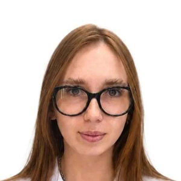 Кирова Мария Вячеславовна — Оптометрист, Екатеринбург