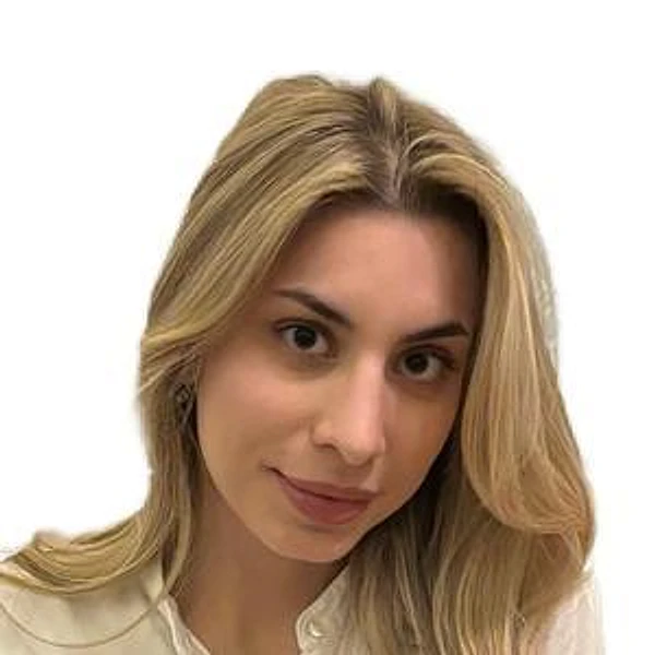 Ахмедбекова Зейнаб Ахмедбековна — Терапевт, Астрахань