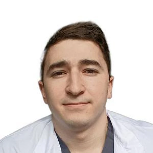 Ислямов Эмиль Рустемович — Сосудистый хирург (ангиохирург), Флеболог, Симферополь