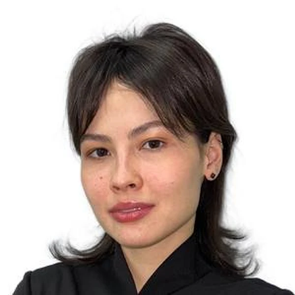 Бикмеева Адель Фанировна — Стоматолог-хирург, Кубинка
