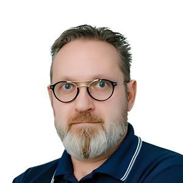 Ионов Виктор Викторович — Стоматолог, Москва