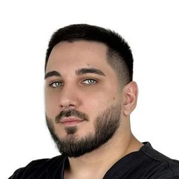 Астафьев Дмитрий Сергеевич — Стоматолог-имплантолог, Москва