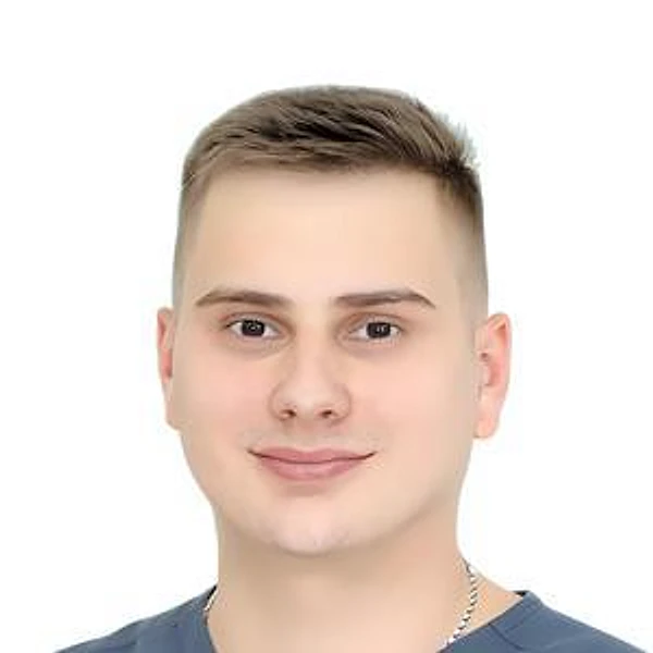 Черкашен Максим Юрьевич — Стоматолог, Стоматолог-хирург, Луганск
