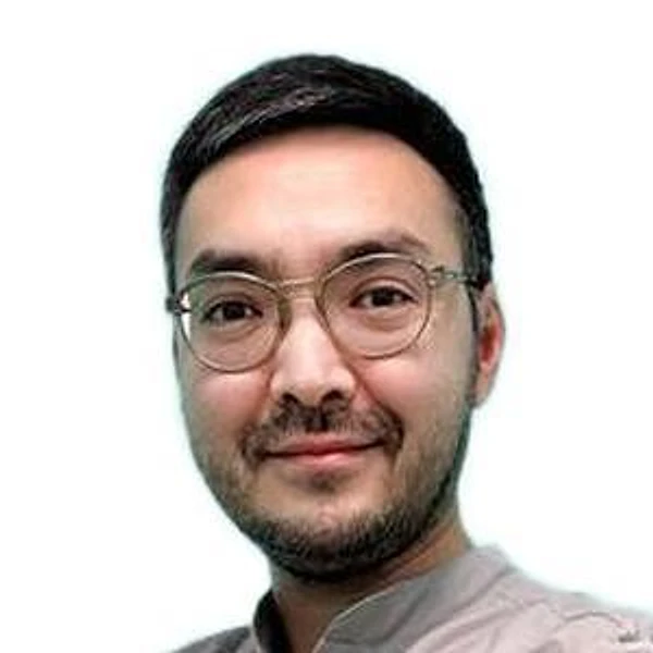 Азимбаев Вильдан Тимирбекович — Оптометрист, Новосибирск