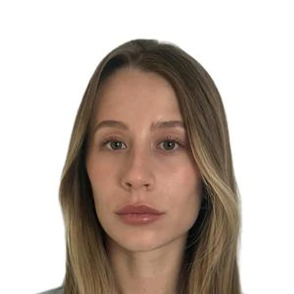 Ревнивцева Арина Павловна — Врач ЛФК, Детский врач ЛФК, Новосибирск