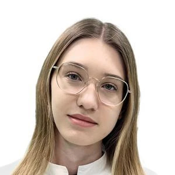 Ермолина Вероника Евгеньевна — Оптометрист, Омск