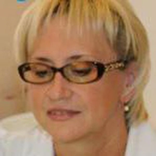 Кравцова Ирина Анатольевна — Стоматолог, Тверь