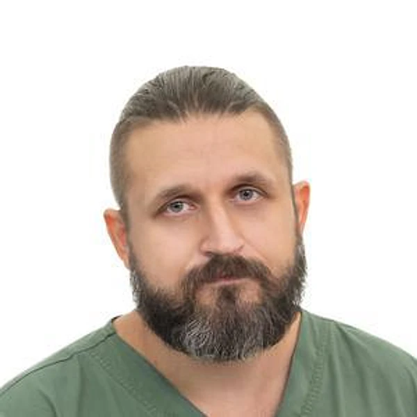 Хилько Антон Олегович — Хирург, Саратов
