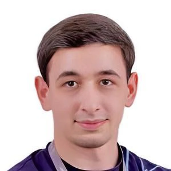 Богус Бислан Борисович — Стоматолог, п. Энем