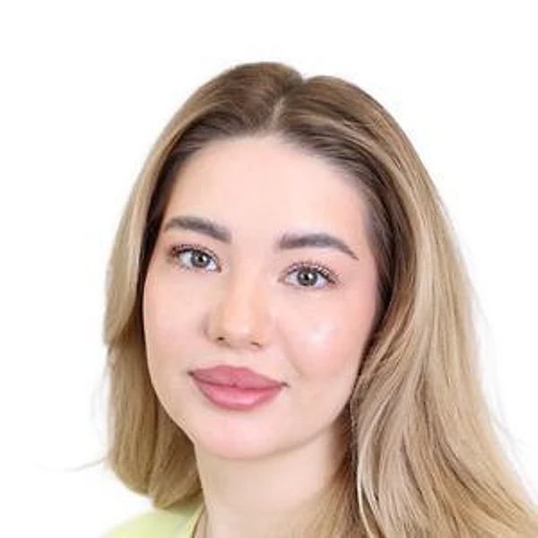 Муллагалиева Аделина Равилевна — Гинеколог, Акушер, Нижневартовск