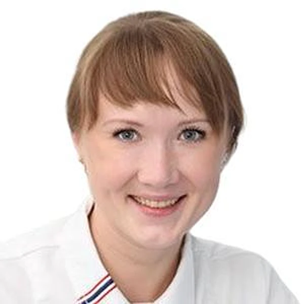 Половодова Анастасия Васильевна — Стоматолог, Омск