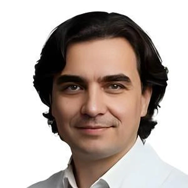 Вахитов Руслан Рафаэлевич — Фельдшер, Уфа
