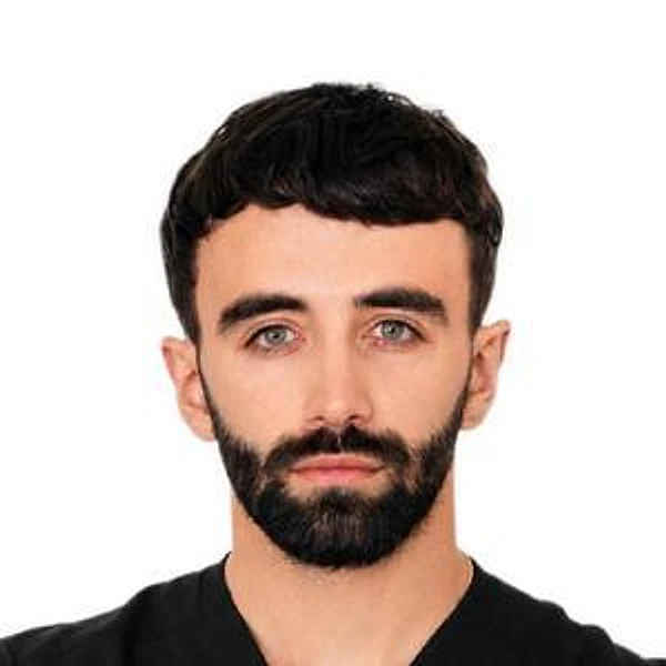 Геворгян Гор Зареевич — Стоматолог-имплантолог, Стоматолог-хирург, Набережные Челны