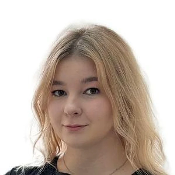 Ренева Кира Павловна — Стоматолог-гигиенист, Киров