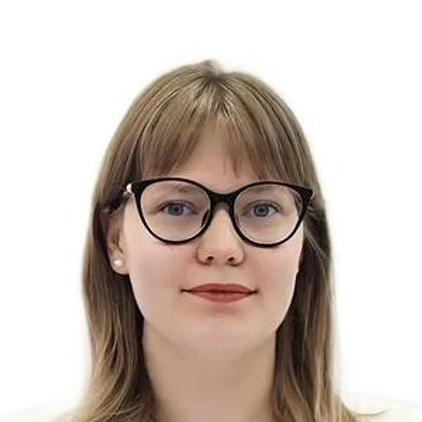 Богданова Арина Дмитриевна — Оптометрист, Санкт-Петербург
