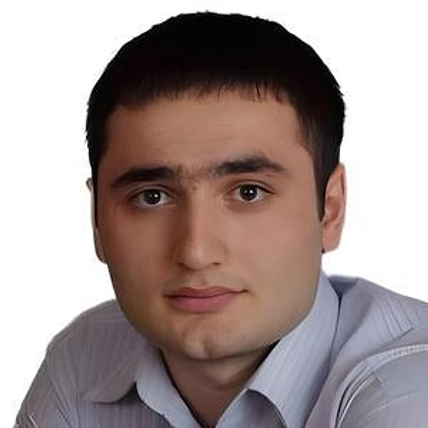 Турсунов Бахадир Шахабидинович — Стоматолог-ортопед, Курск