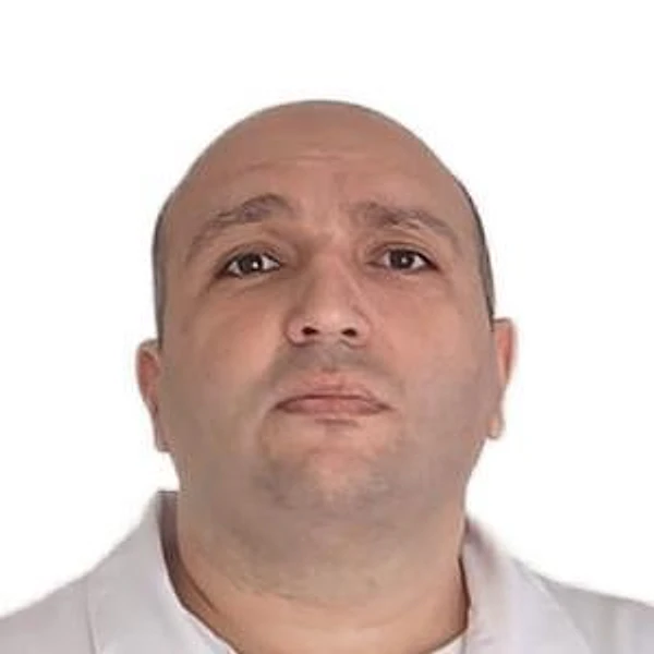 Рзаев Руфат Назим оглы — Стоматолог, Пермь