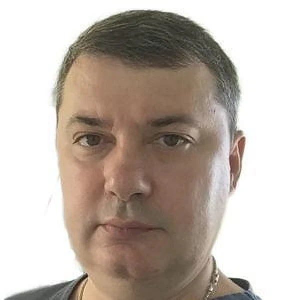 Родионов Станислав Викторович — Нейрохирург, Воронеж