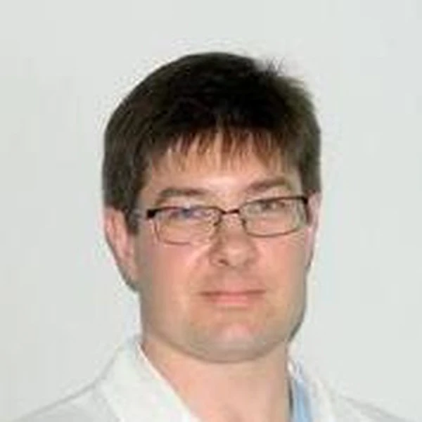 Чичеров Денис Евгеньевич — Ортопед, Травматолог, Смоленск