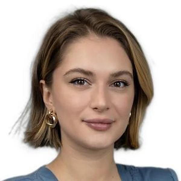 Рамазанова Таюс Шамильевна — Врач ЛФК, Кинезиолог, Санкт-Петербург