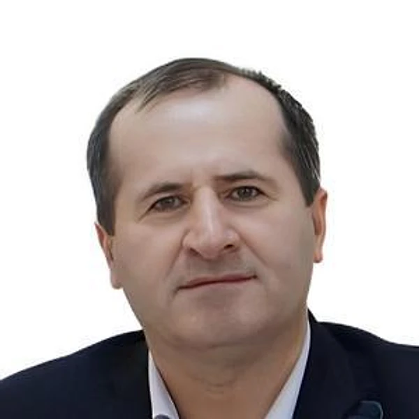 Амирханов Хайбула Камилович — Хирург, Махачкала