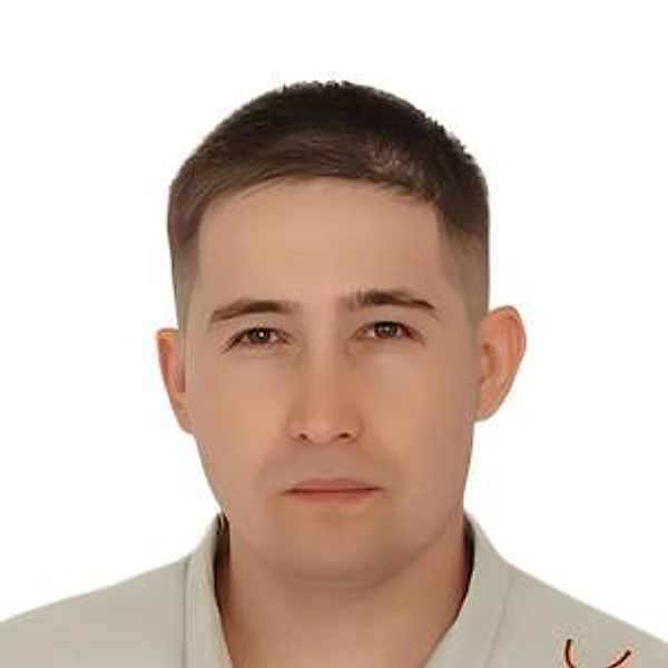 Амерханов Руслан Зильфарович — Хирург, Врач УЗИ, Флеболог, Оренбург