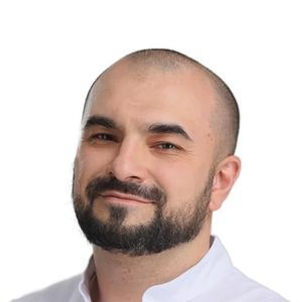 Лугуев Арслан Абакарович — Стоматолог-имплантолог, Стоматолог-ортопед, Стоматолог-хирург, Махачкала