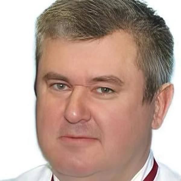 Ольшанский Михаил Сергеевич — Малоинвазивный хирург, Воронеж