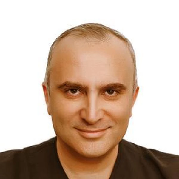 Григорян Рафаел Самвелович — Стоматолог-хирург, Стоматолог-имплантолог, Челюстно-лицевой хирург, Москва