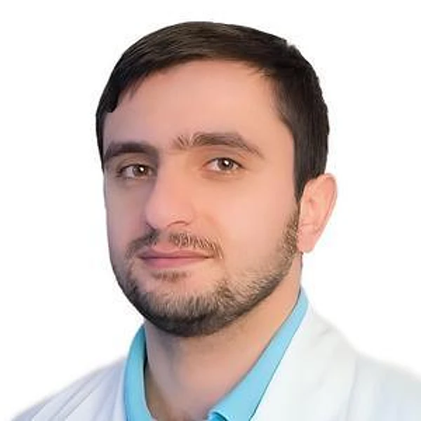 Айдинов Александр Александрович — Анестезиолог-реаниматолог, Тюмень