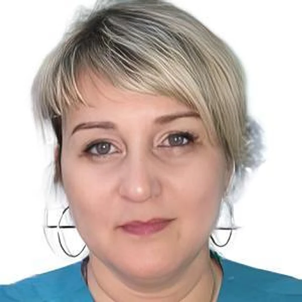 Иванникова Алена Васильевна — Гинеколог, Акушер, Кемерово