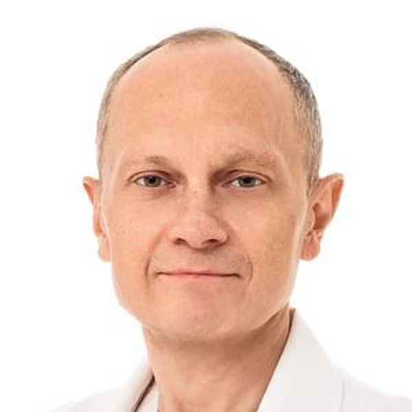 Перлухин Михаил Леонидович — Онколог, Стоматолог-имплантолог, Стоматолог-хирург, Челюстно-лицевой хирург, Омск