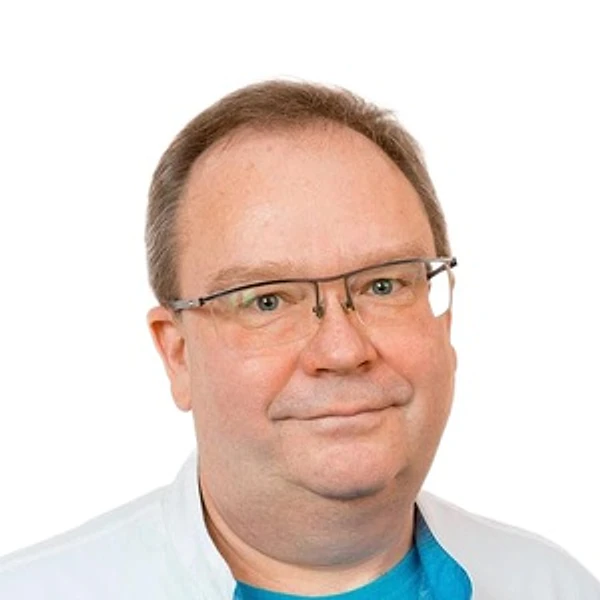 Свешников Михаил Юрьевич — Врач ЛФК, Самара
